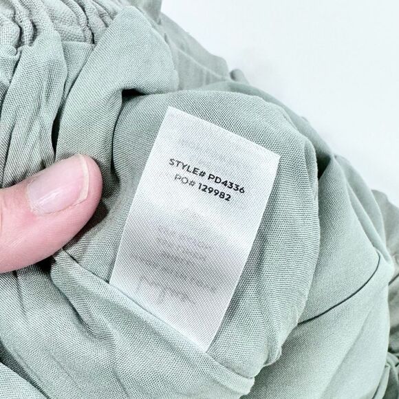 Lulus grey high waisted paper bag shorts L - Picture 7 of 10